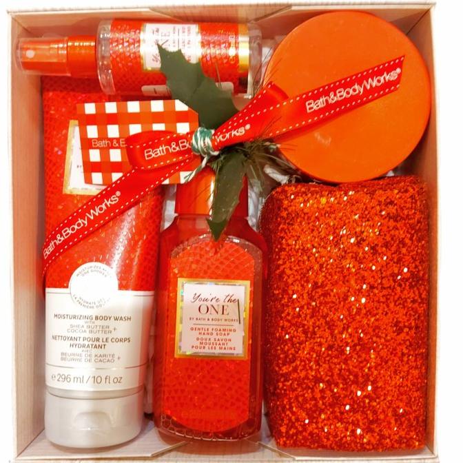 

CHRISTMAS NEW YEAR BBW GIFT SET HAMPERS PAKET NATAL TAHUN BARU 8/50 DF161DSD