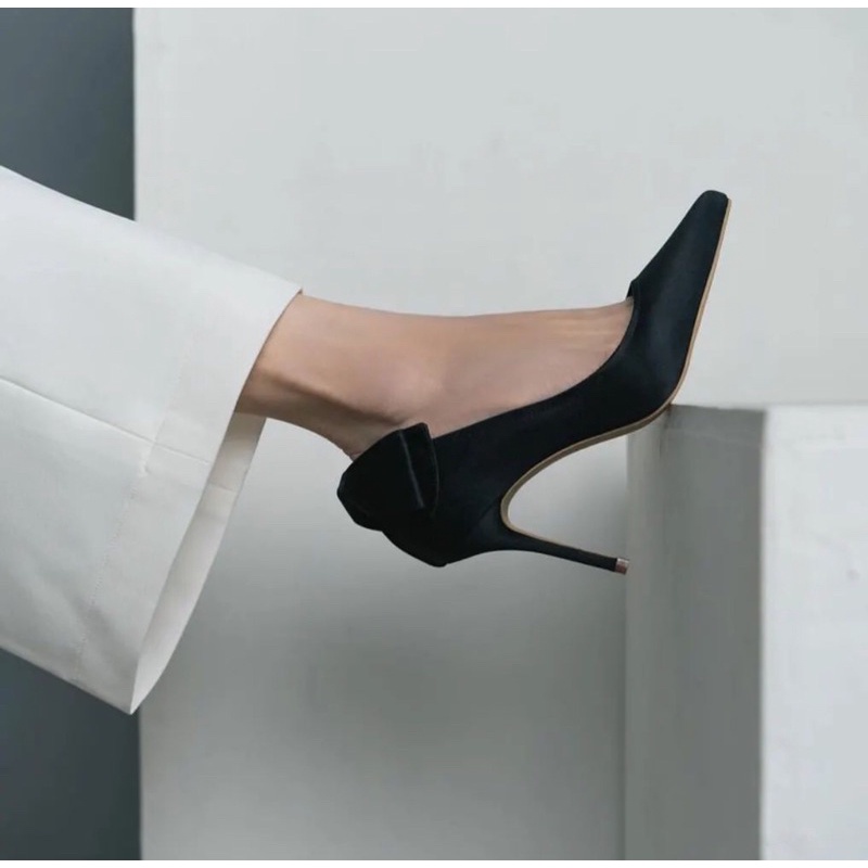 ittaherl rona pointy heels ink size 39