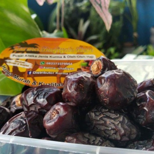 

Kurma Ajwah Madinah 500gr