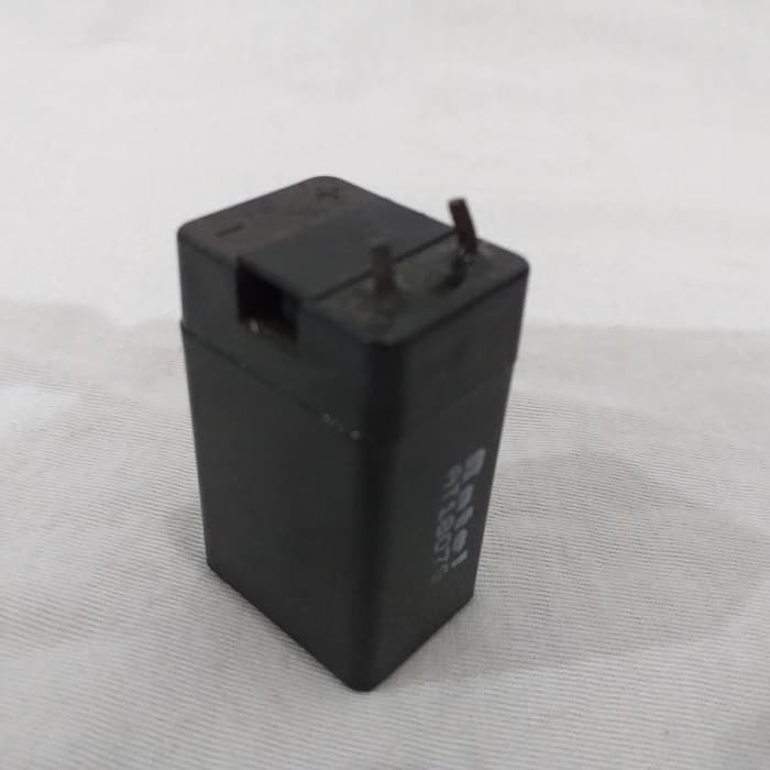 Baterai Kering Aki ACCU 4v 0.5Ah ANTEL  4.5x2x2.6cm
