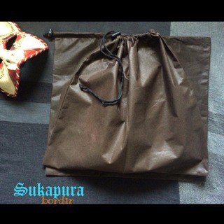 

PROMO Dustbag polos coklat tua ukuran 41x37 Satu lusin