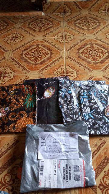 Kemeja Batik Pria Modern Motif Ulat Sogan Sragam M L Xl