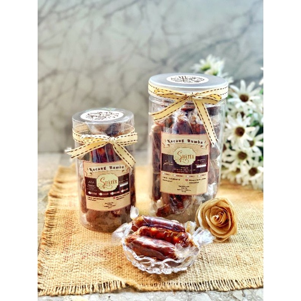 

Kacang Bumbu SHATER toples besar dan special eid mubarak