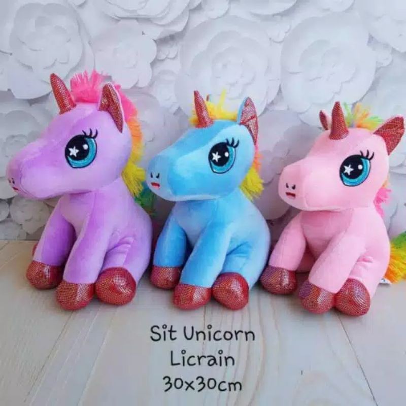 boneka unicorn duduk