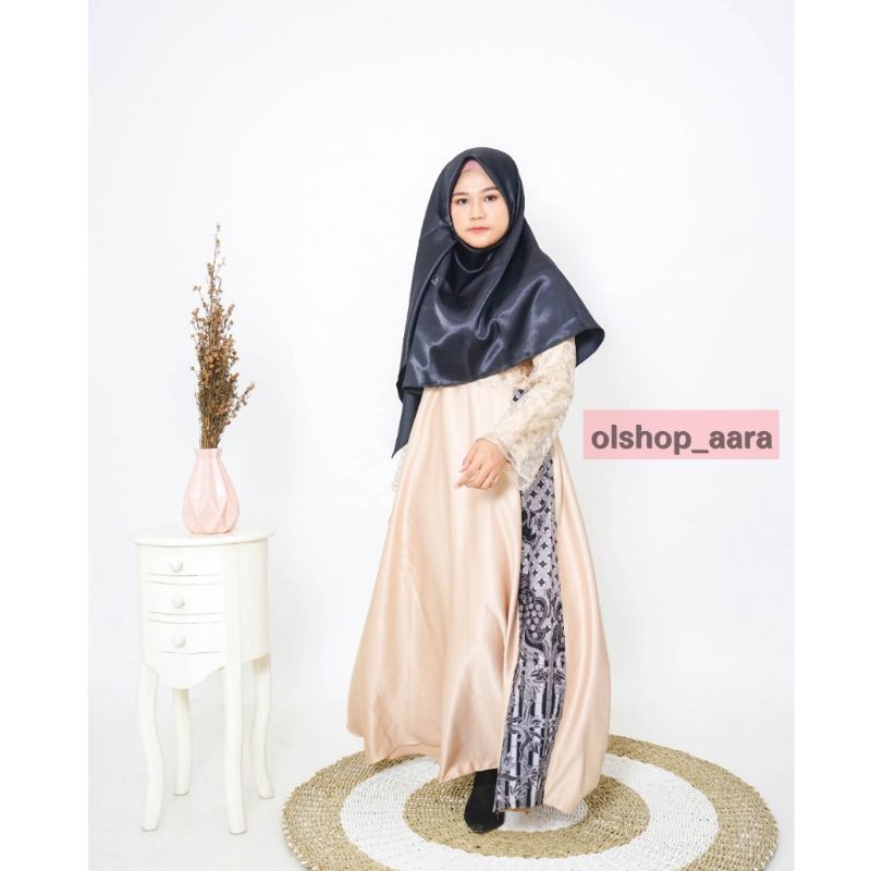 DRESS HAURA