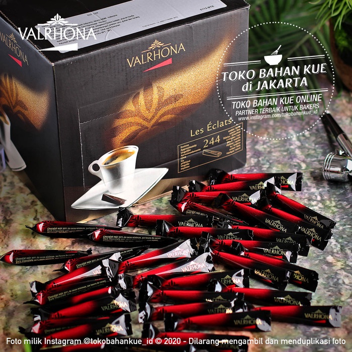 

Fchgtyani Valrhona Les Eclats 61% Stick Box 244Pcs Dark Chocolate Cokelat Batang