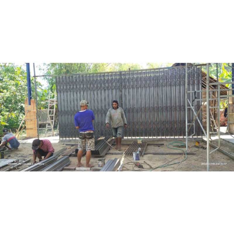 pintu besi harmonika,exclusiv