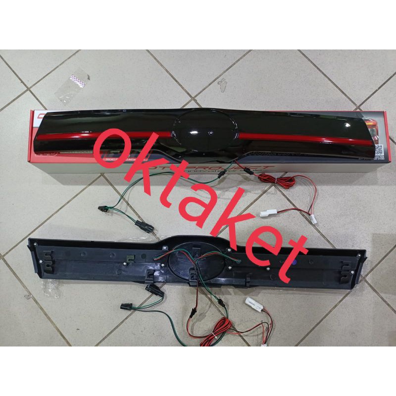List bagasi belakang / Trunk lid Raize Rocky 2021 Led (lampu) 2 function Hitam - Carbon