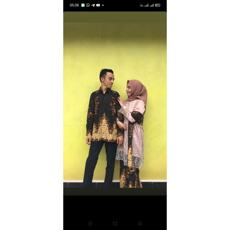 couple lamaran B
