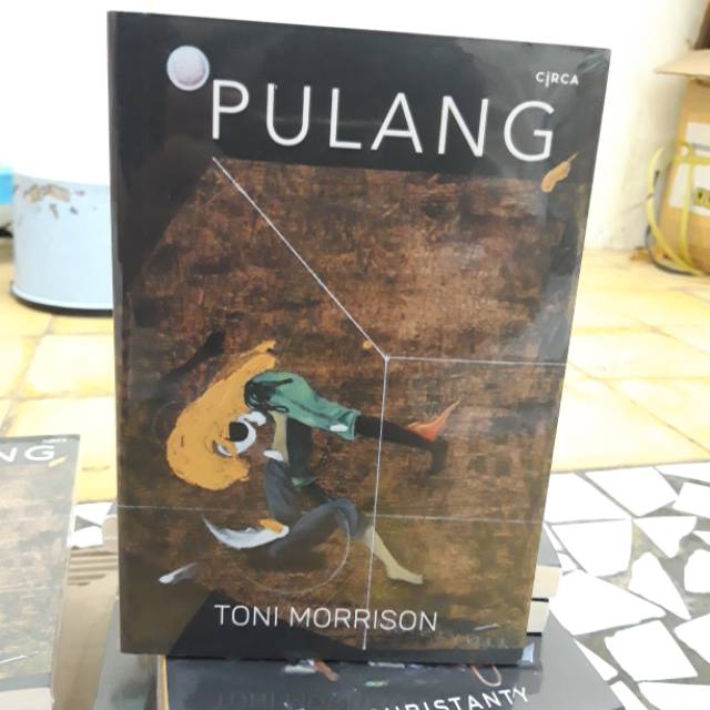 PULANG - TONI MORRISON