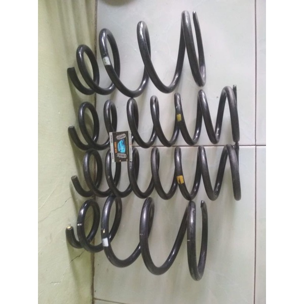 coil spring innova bensin 2004-20011