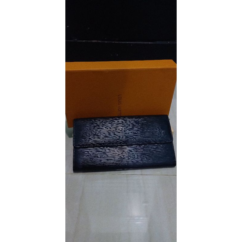 preloved lv wallet epi leather black