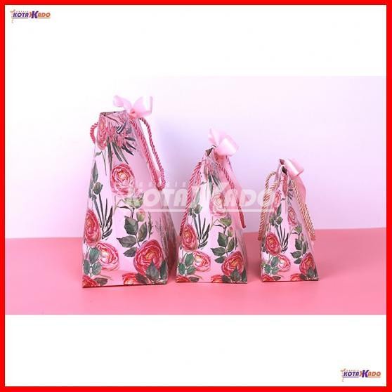 

(TERLARIS) Paper Bag Kado Tas Souvenir Paperbag Goodie Bag Bingkisan Ulang Tahun