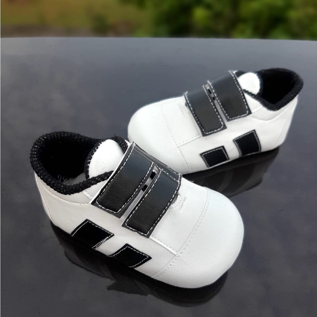 TOKOERS PRL07 Sepatu Bayi Prewalker Newborn anak 1_12 bulan - Motif garis