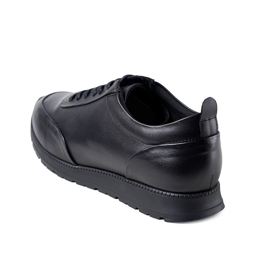 100% AMAN PRABU - PANJI ALL BLACK SEPATU KULIT SNEAKERS PRIA HITAM