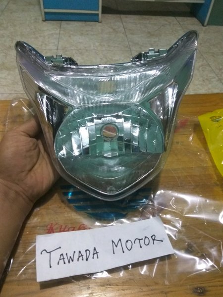 REPLEKTOR LAMPU DEPAN HONDA BEAT POP merk Win