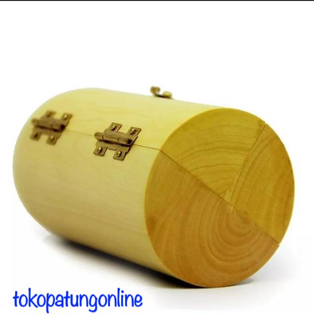 Patung Kwan Kong Kayu Wie Tok Kwan Im ukir