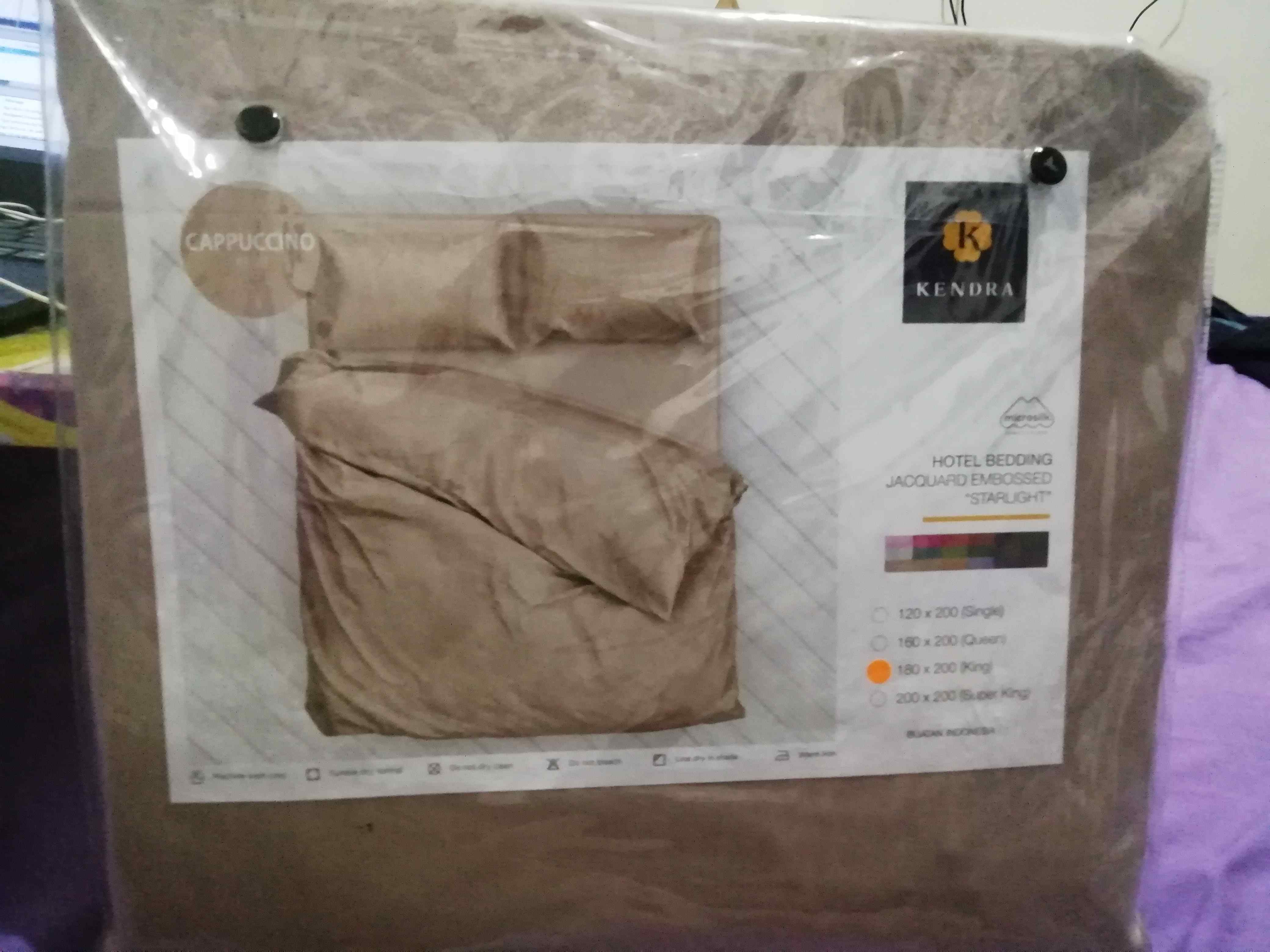 Sprei Hotel Polos Kendra T30 Dengan Emboss Bahan Microsilk Uk King/queen