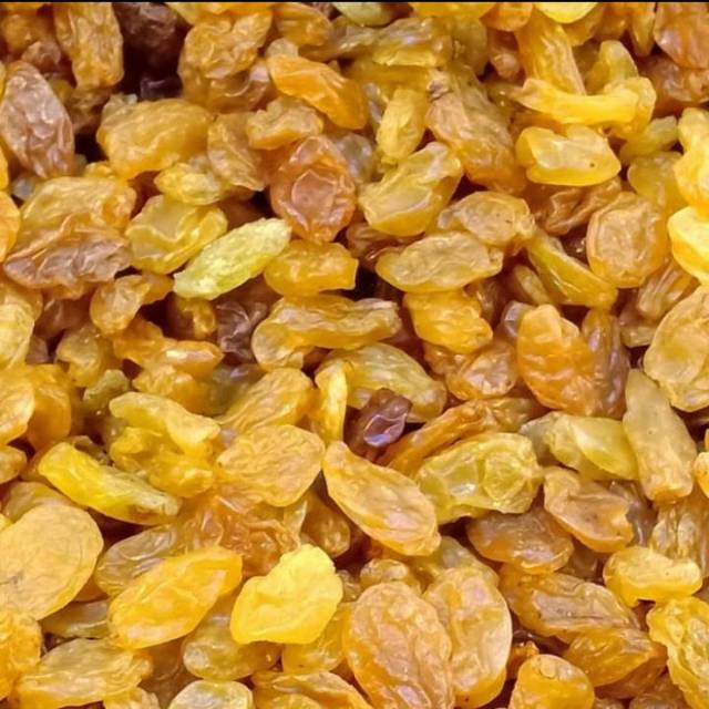 Kismis golden Raisin 1kg /Kismis Asam Manis /oleholeh haji umrah