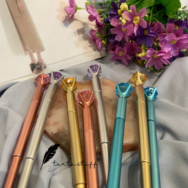 

PULPEN SENDOK GARPU KRISTAL