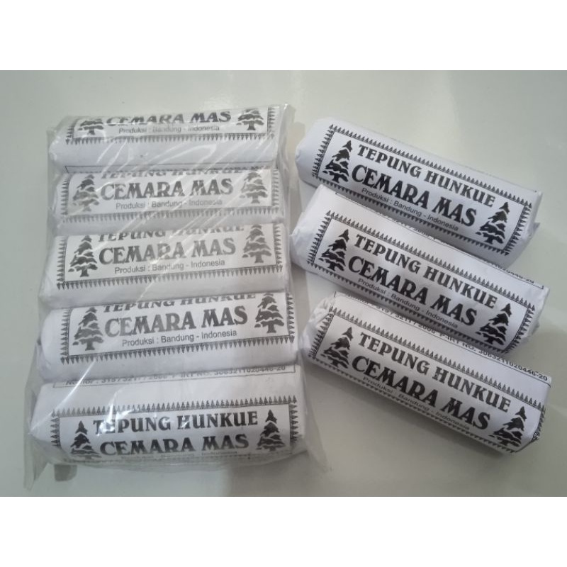 

Tepung Hunkue Cemara Mas 1 pak isi 5 pcs @ 60gr