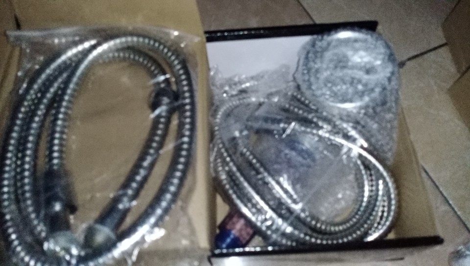 Selang Fleksibel Hand Shower Shower Hose Selang Kamar Mandi 150cm