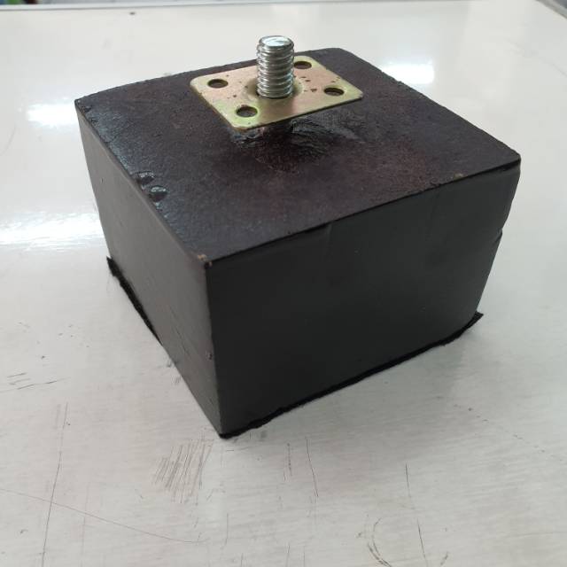 kaki springbed kayu kotak / kaki divan springbed kayu kotak tinggi 6cm / kaki kasur kayu.