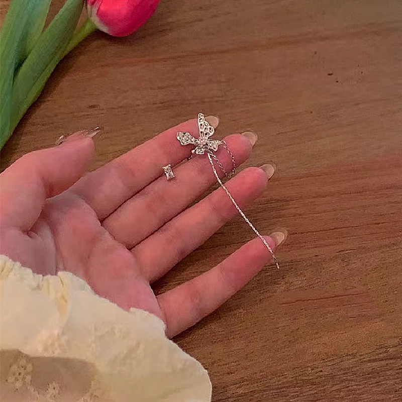 Anting Tusuk Asimetris Model Kupu-Kupu Dengan Rumbai Gaya Korea Untuk Wanita Butterfly