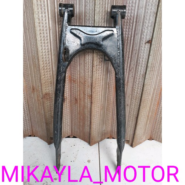 SWING ARM SUZUKI THUNDER 125 ORIGINAL