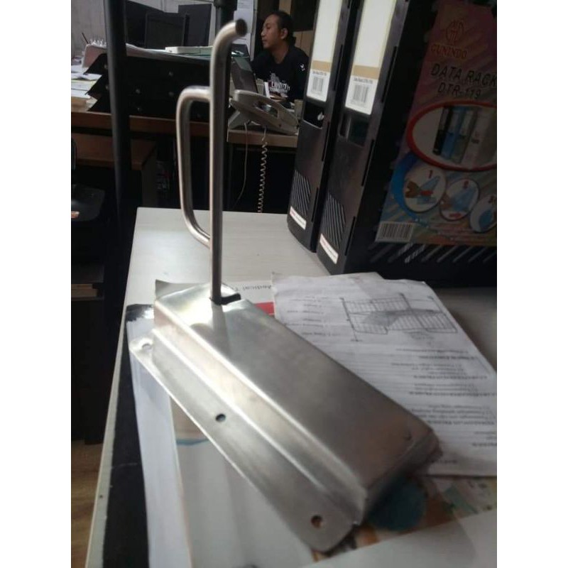 Kunci stretcher Ambulance