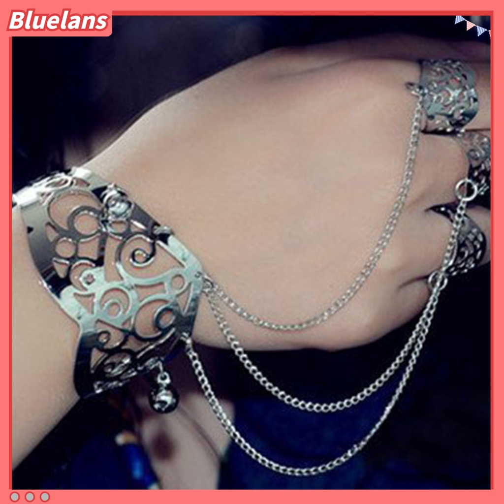 Gelang Tangan Rantai Multilayer Adjustable Motif Ukiran Hollow Aksen Rumbai + Lonceng Untuk Perhiasan Wanita
