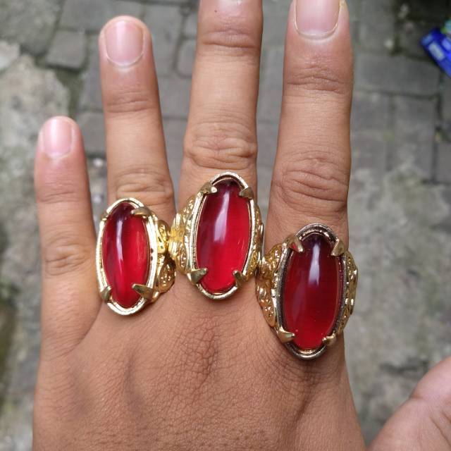CINCIN BATU AKIK PANDAN MERAH SIAM (S)