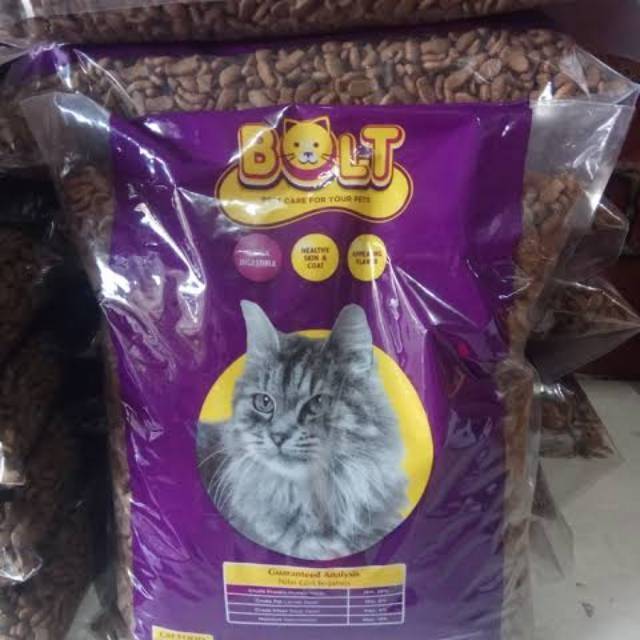 Bolt cat dry food 1 kg rasa tuna donat cat food kualitas baik makan kucing