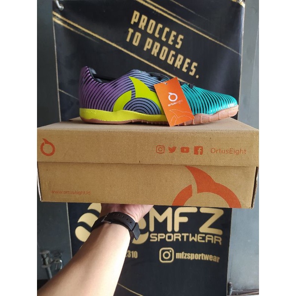 Sepatu Futsal Ortuseight Forthe Helios