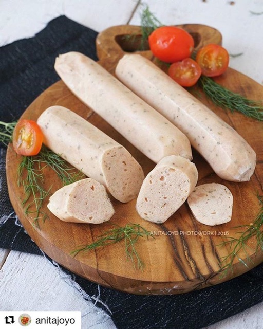 

CHICKEN GEWURST JUMBO SAUSAGE