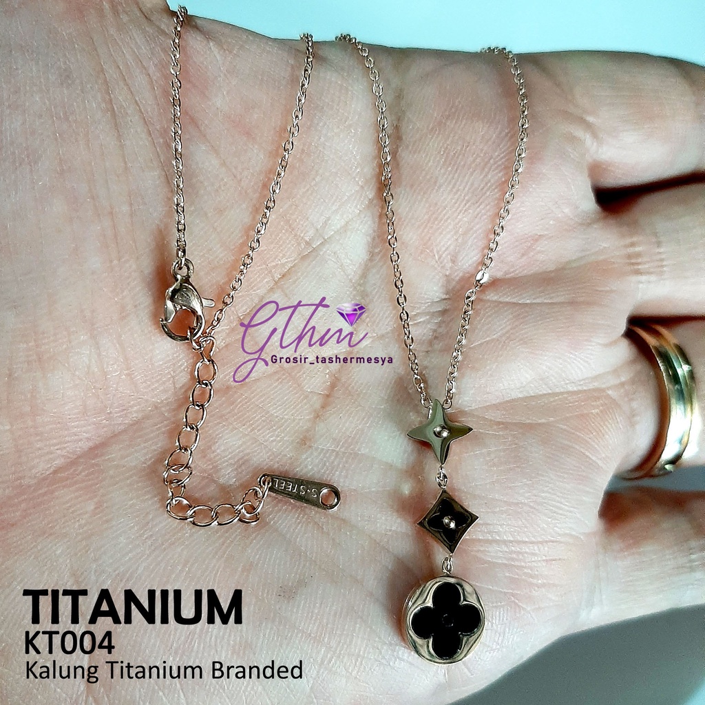 kalung titanium branded halus LV bunga kt004 anti karat anti alergi