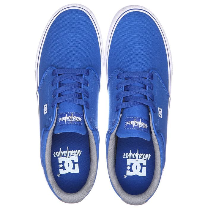 light blue dc shoes