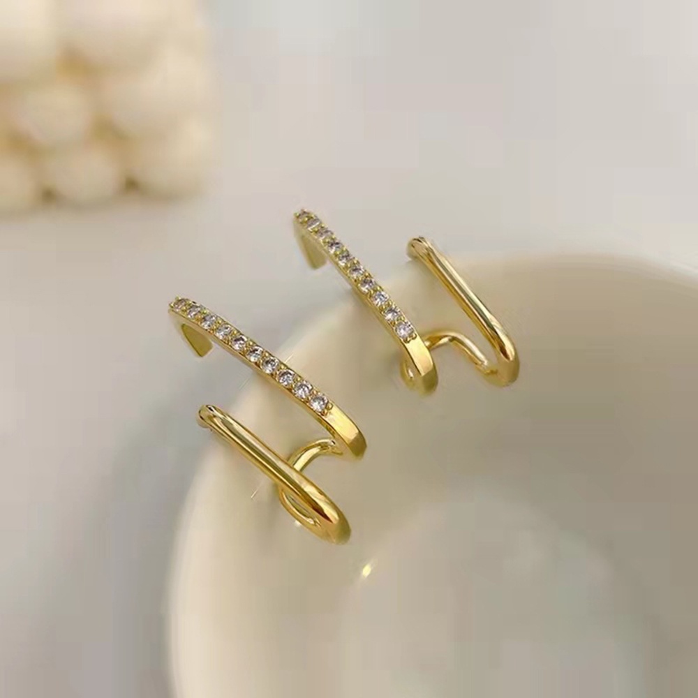 【COD Tangding】Anting Tusuk Gantung Asimetris Hias Berlian Gaya Simple Untuk Wanita