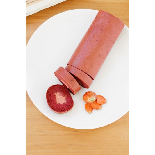 

Roll cake Keto Strawberry 10x10