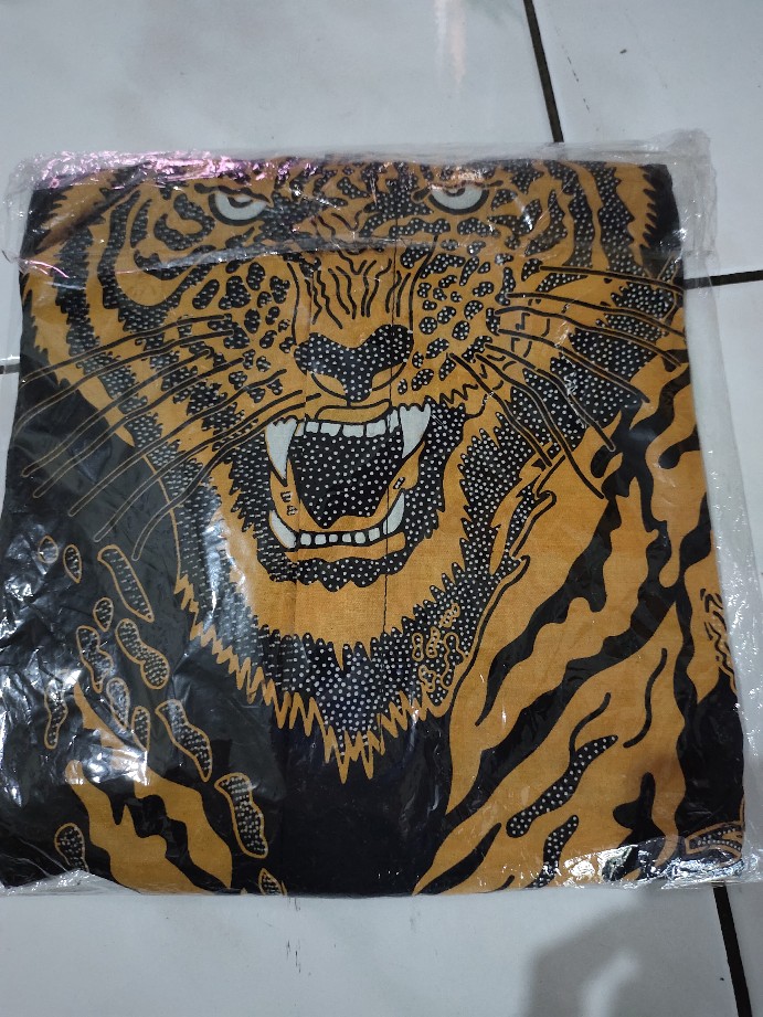 Kemeja Batik Pria Lengan Pendek Panjang Motif Harimau Bikin Tampan