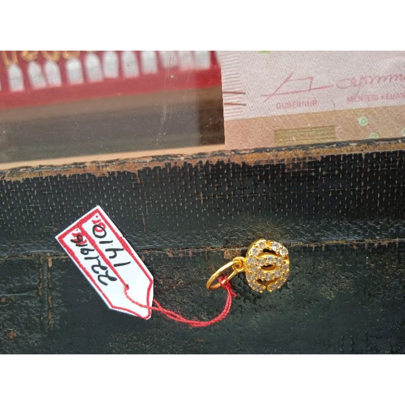 liontin emas chanel 22 karat