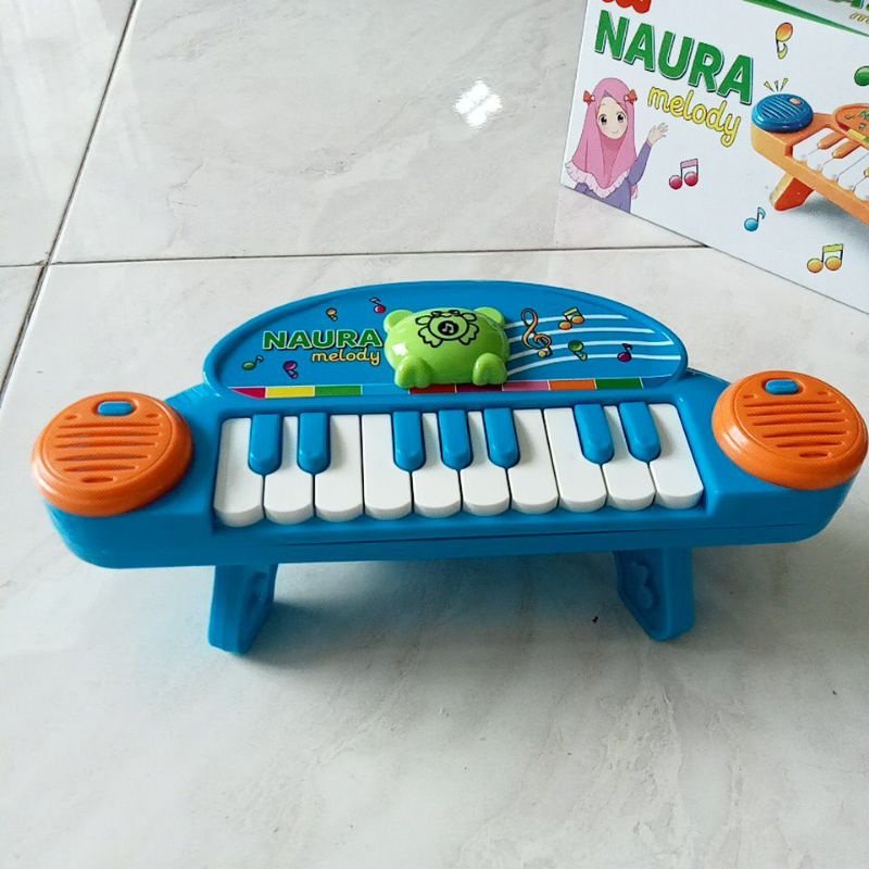 Mainan Alat Musik Piano Naura 49050 (Free Batterai)