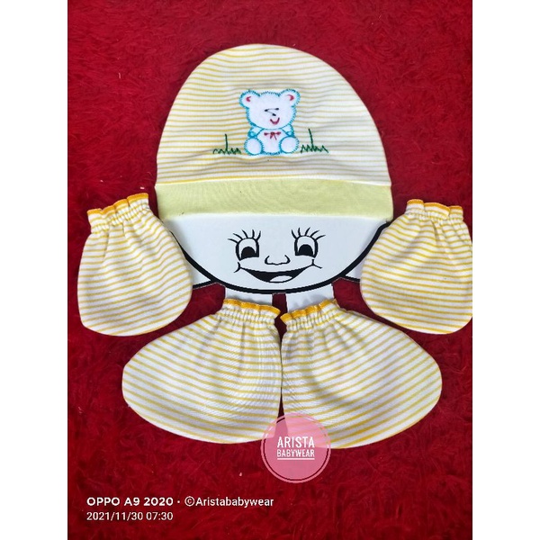 1SET TOPI BAYI+SARTAKI BAYI MOTIF SALUR BORDIL BONEKA