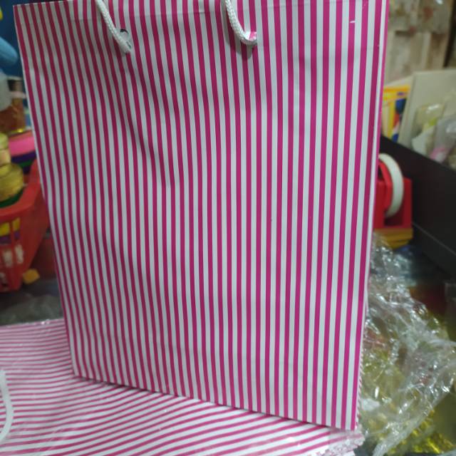 

Paper bag buku salur isi 12pcs/terlaris dan termurah