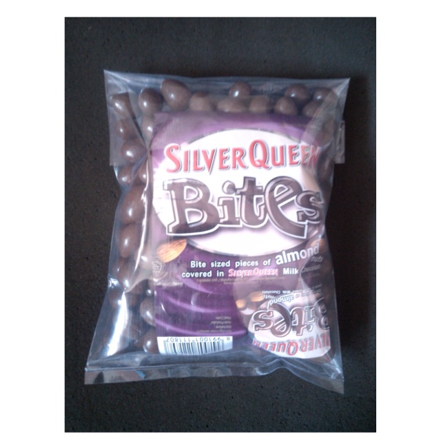 

SilverQueen Bites Almond