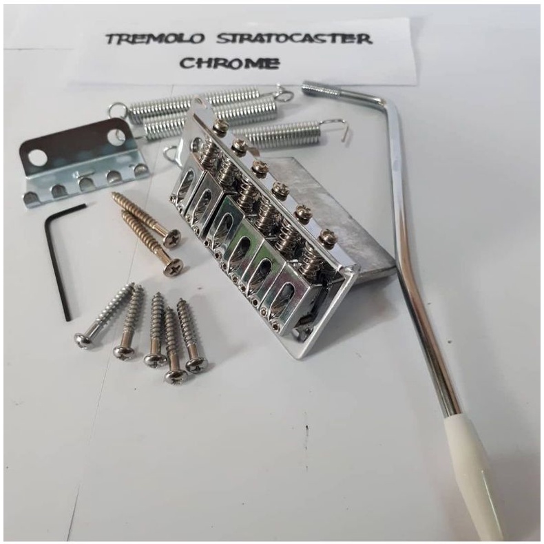 tremolo stratocaster/tremolo fender