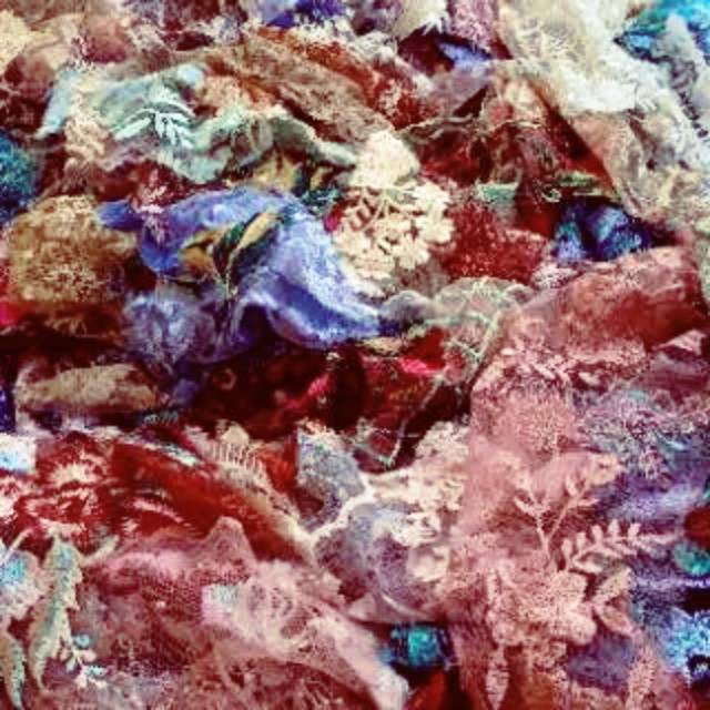 Kain perca bunga berukat