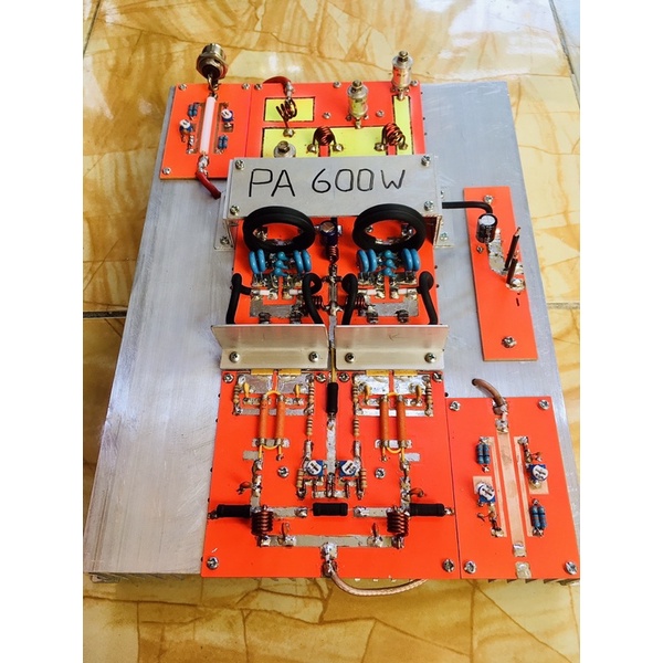 Boster amplifier fm 600 watt