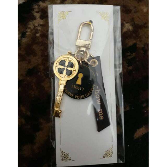 Magic Shop Keyring by Btshertz