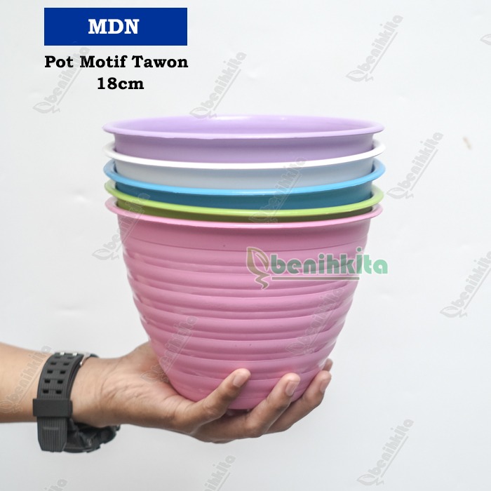 Pot Tanaman-Bunga 18cm Motif Tawon (MDN)